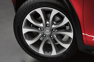 2015 Nissan Juke 17 inch 5-Split Spoke Alloy Wheel - Colored