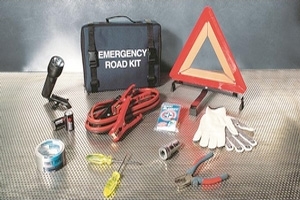 2011 Nissan Juke Emergency Road Kit 999M1-AT000