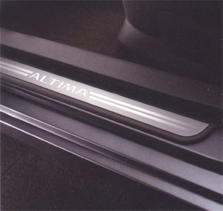 2013 Nissan Altima Aluminum Kick Plates