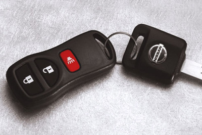2012 Nissan Pathfinder Remote Control Key Fob 28268-EA00A
