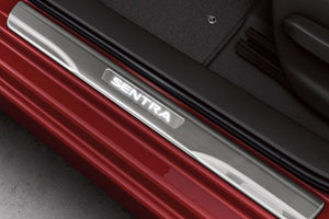 2014 Nissan Sentra Illuminated Kick Plates 999G6-LZ000