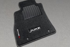 2014 Nissan Juke NISMO Carpeted Floor Mats 999E2-6Z000