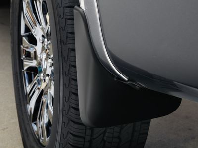 2016 Nissan Titan Splash Guards - Front with over fenders 999J2-W4003